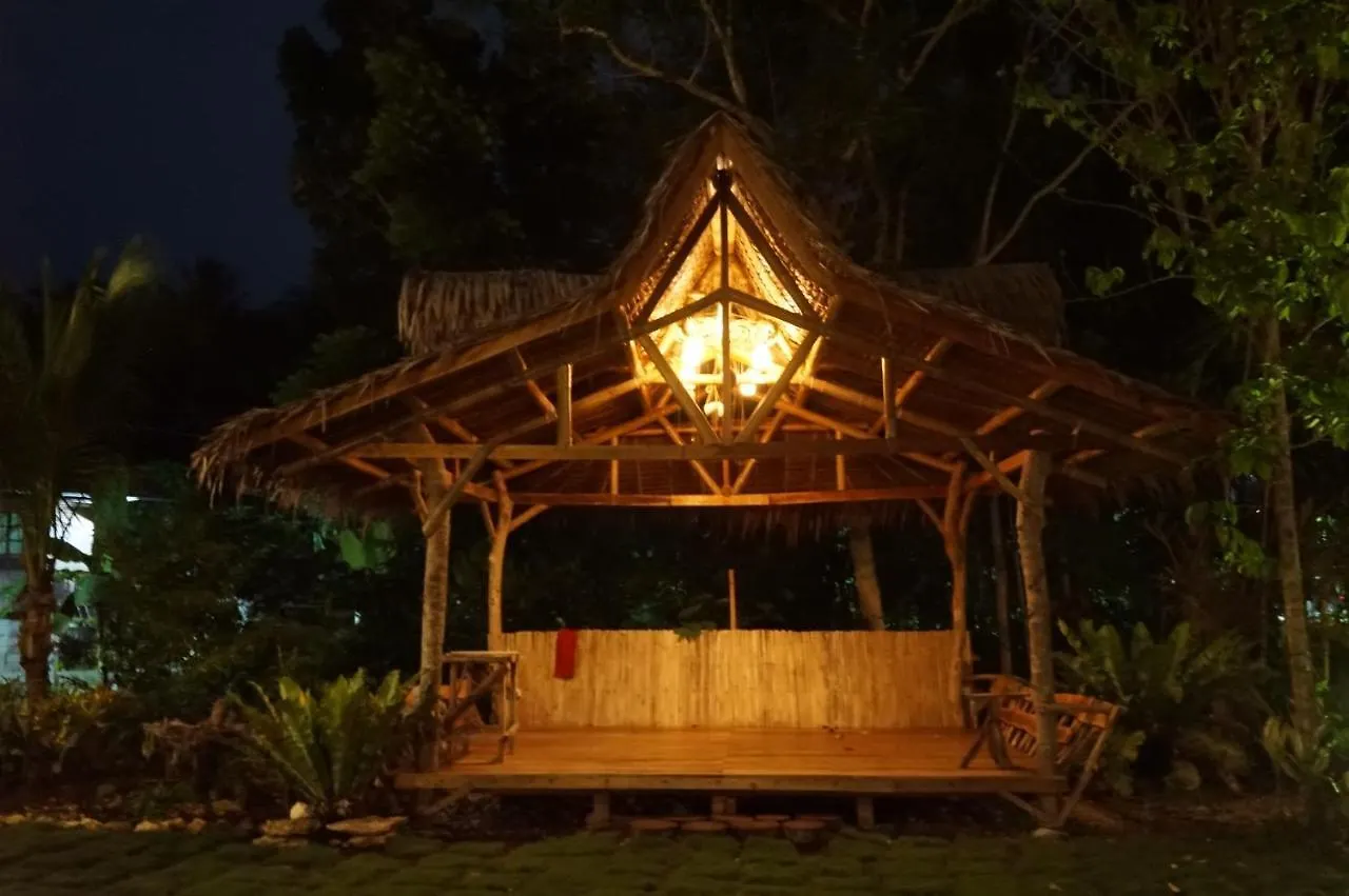 Peaceland Hostel Panglao
