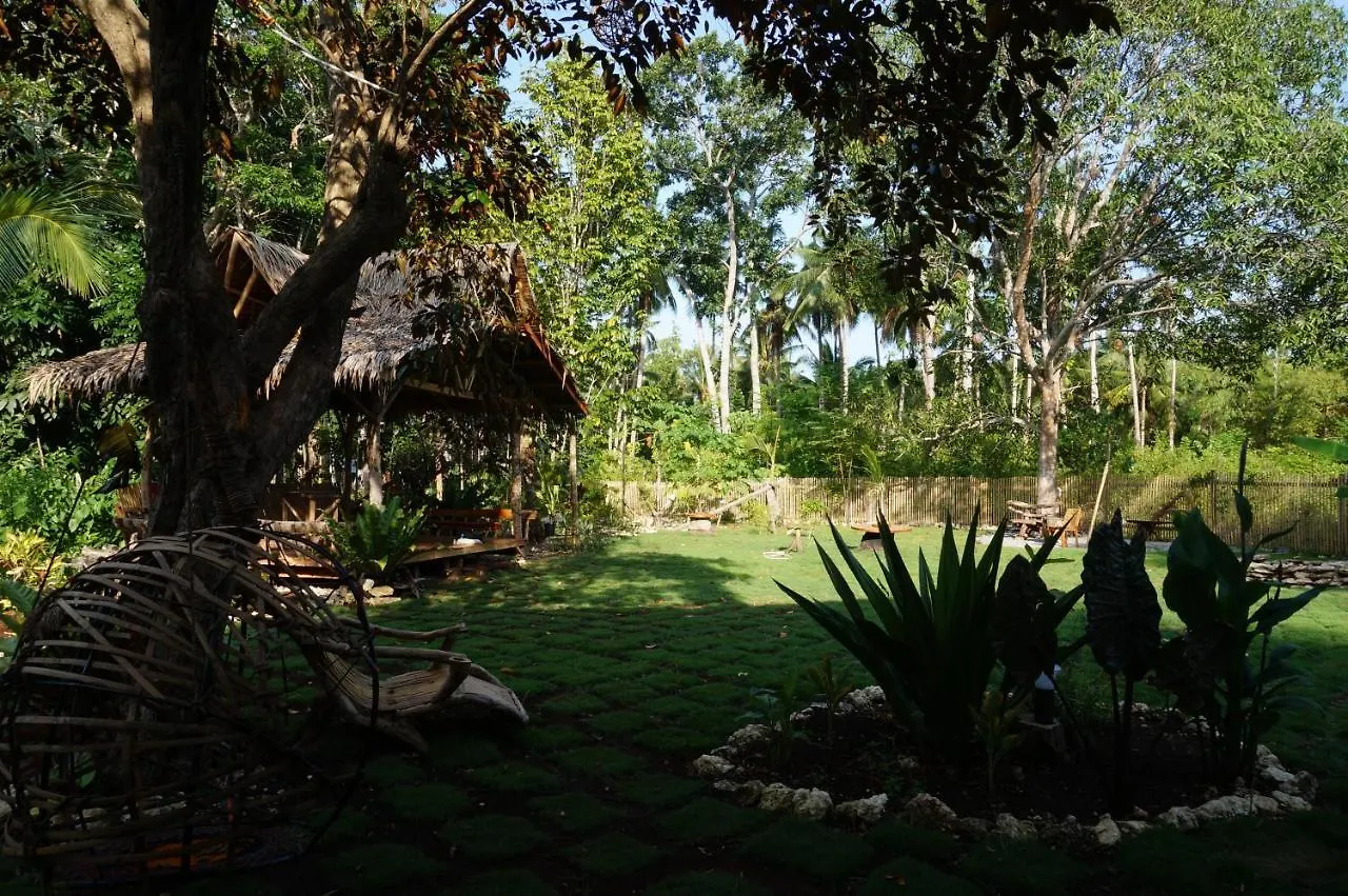 Peaceland Hostel Panglao