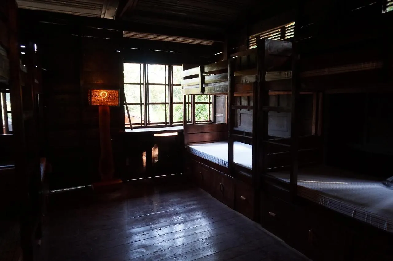 Peaceland Hostel Panglao