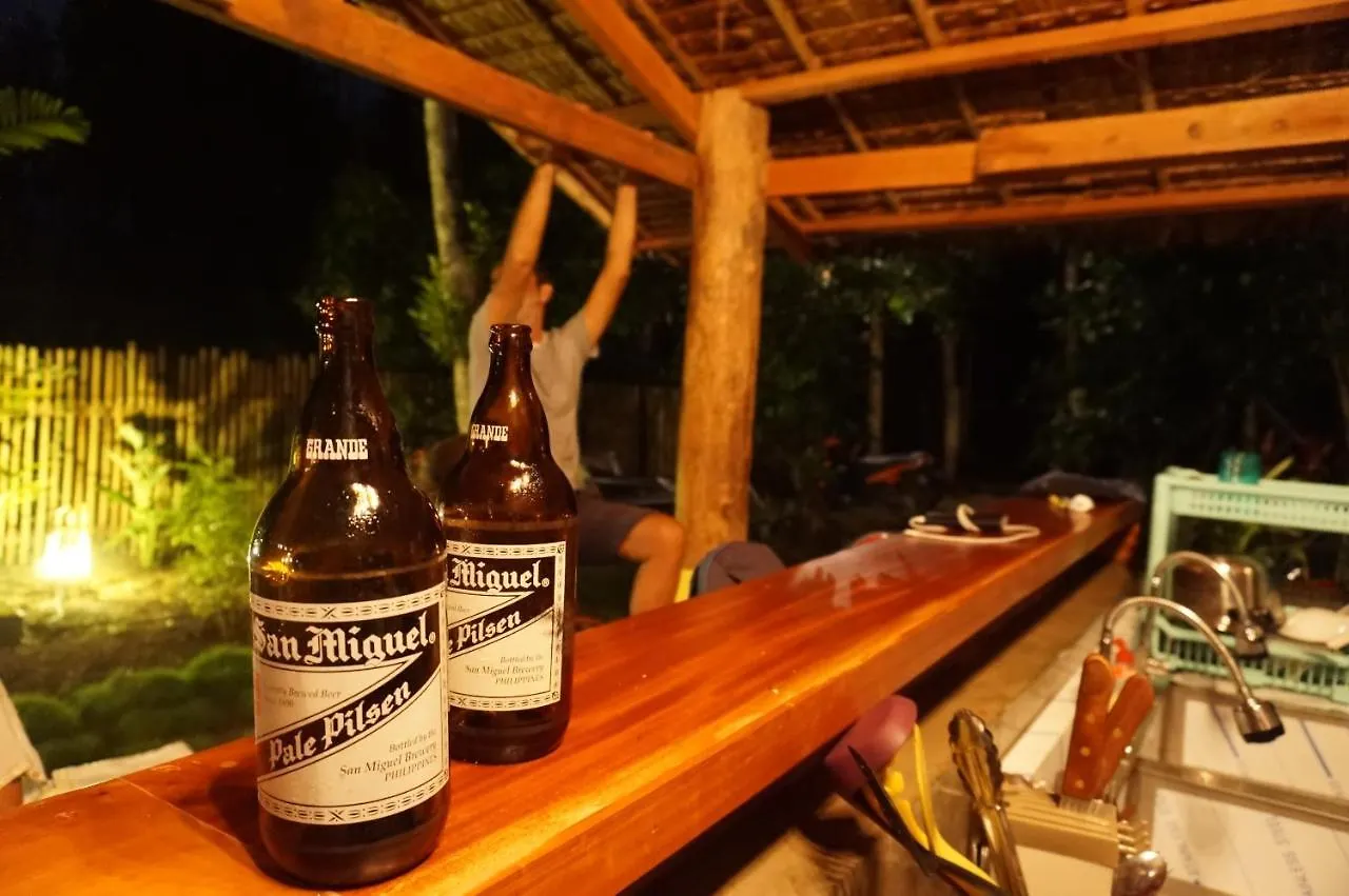 Peaceland Hostel Panglao