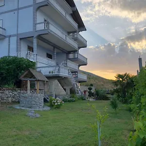 Bella Vista Bed & Breakfast Shkodër