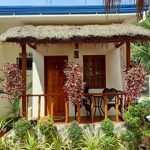 Glorias 1 Panglao